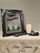 Load image into Gallery viewer, Happy Haunting 3D Artwork & Frame